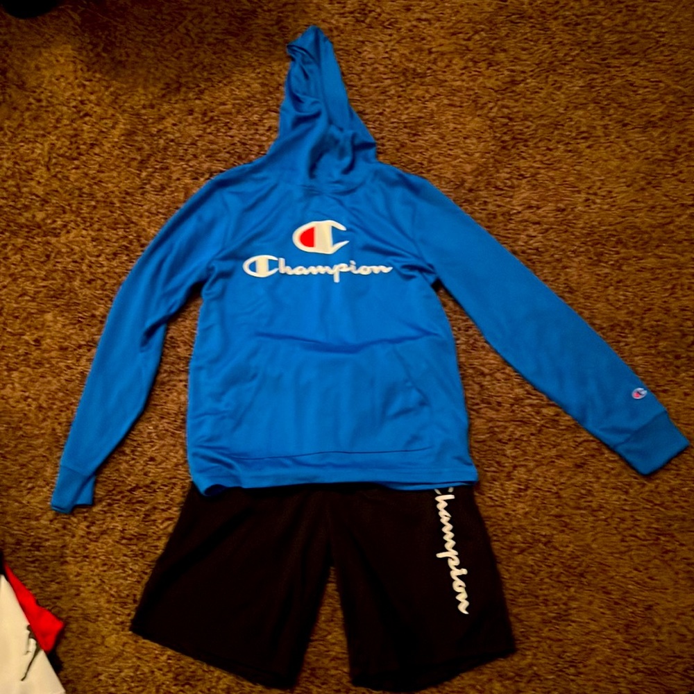 Champion Boys size 12-14 set.